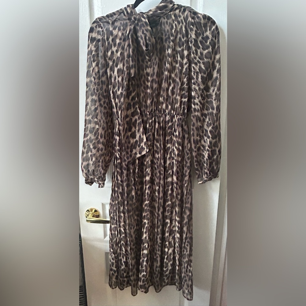 Banana Republic leopard dress